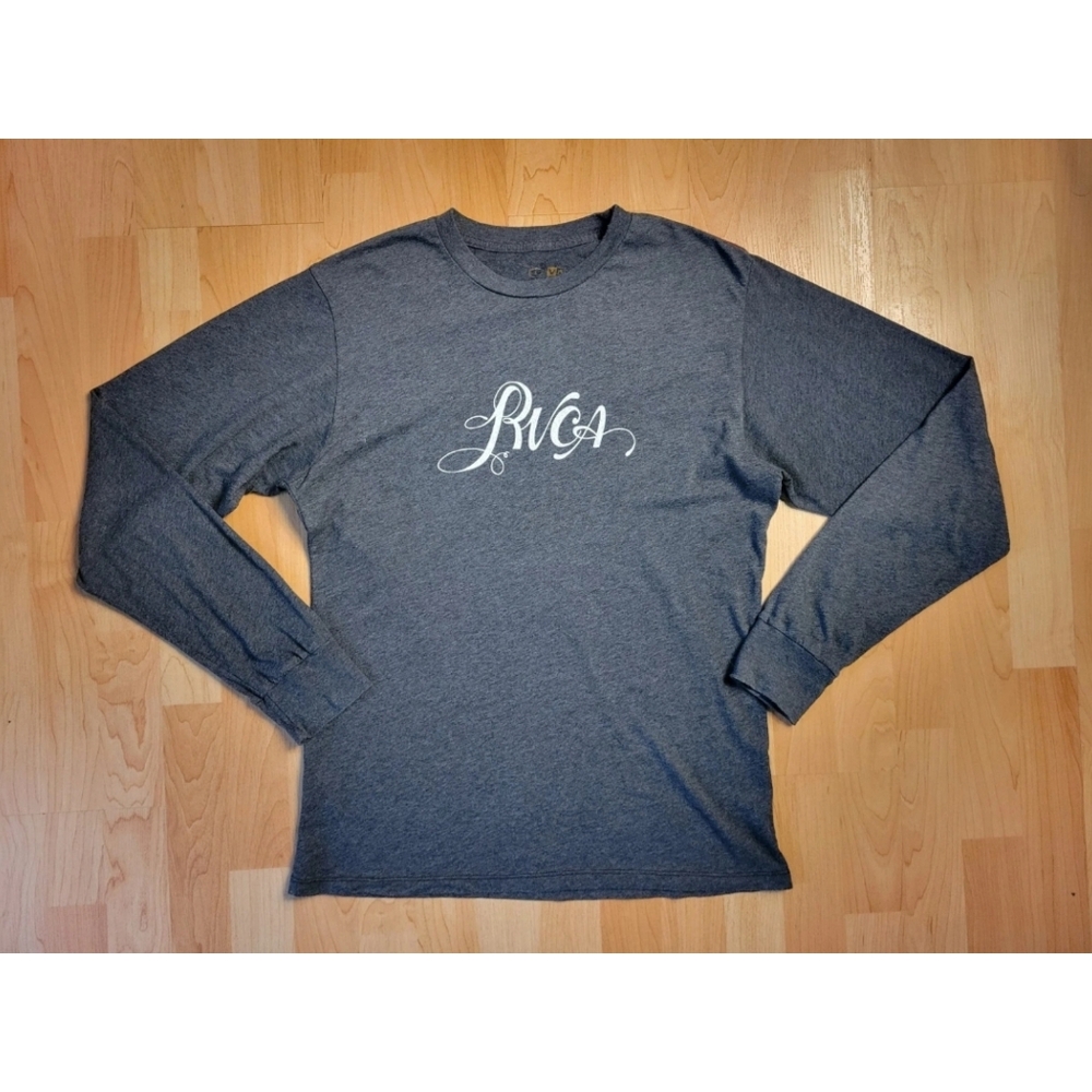 RVCA long sleeve t-shirt